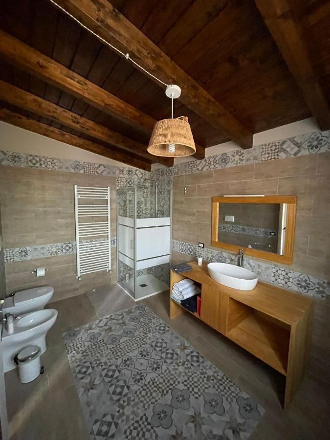 B&B Le Carrube Sava Exterior foto